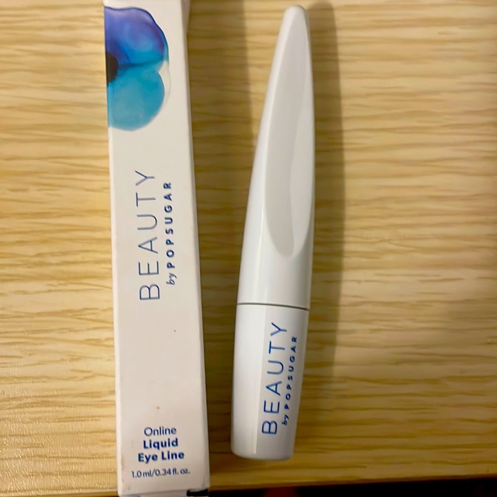 POPSUGAR Liquid Eye Line